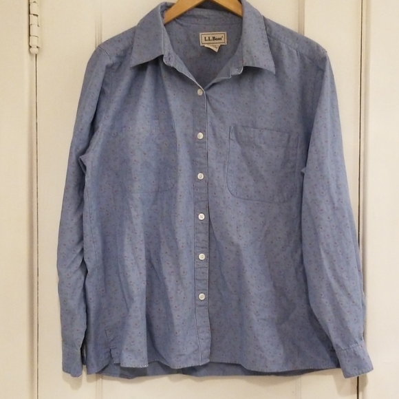 L.L. Bean Tops - LL Bean Vintage Button Down Oxford Pink Hearts Chambray Denim L